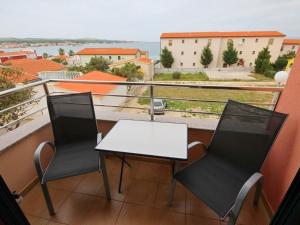 Apartment Apartment Barisic 2 by Interhome