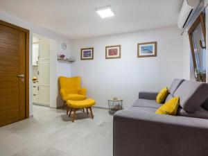 Apartment Apartment Malcic 1 by Interhome