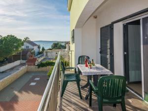 Apartment App Silverstar 3 by Interhome