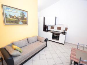 Apartment Apartment Brandis 2 by Interhome