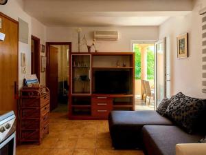 Apartment Appartement Val in Strandnähe - Agentur TA Leut by Interhome