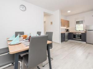 Apartment Apartment Bircic 1 by Interhome