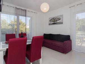 Apartment Apartmani Vesna Grebaštica by Interhome