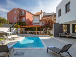 Holiday Home Villa Lumino by Interhome