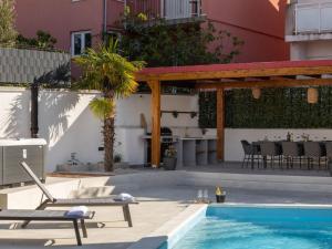 Holiday Home Villa Lumino by Interhome