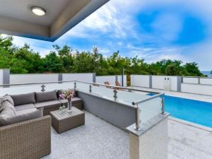 Holiday Home Vila Megy - ID 2209 by Interhome