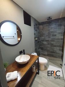Epic Suite 514 Family Deluxe 2 Room 5P Airport