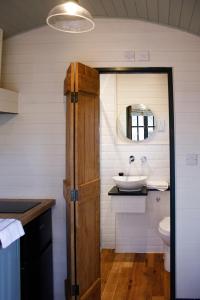 Tollgate Farm Kent 9 Bedroom retreat sleeps 25