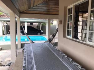 Triplex Piscina 300m Mar Guaratuba 20 pessoas Centro