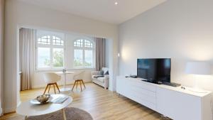 FeWo direkt am Strand mit Meerblick, Villa Sirene, Binz