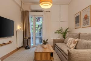 Stylish Modern apartment, 10 from the center!