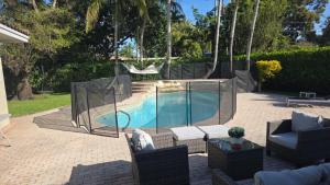 Charming House with Private Pool n Coral Gable