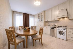 Golden Apartment On Mtatsminda