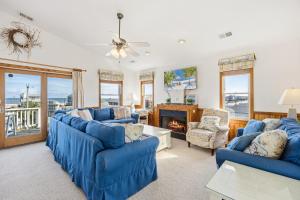 6151 - Once Upon a Tide