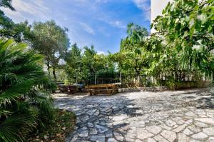 Six-Bedroom Apartment in Crikvenica I