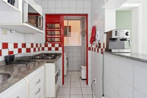 Apartamento a 30 metros do Mar na Praia Brava