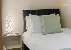 2 Bed Home in Paisley I Sleeps 4