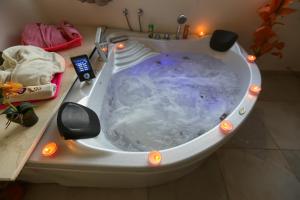 Panoramic view & Jacuzzi