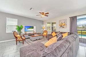 Disney Getaway Luxury Villa with Private Pool Game Room. Book Now CG888