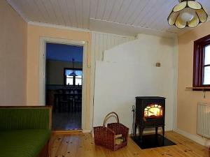 Holiday Home am Wald mit Kaminofen und Veranda by Interhome