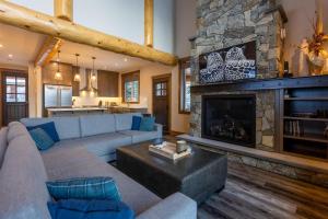 Snow Creek Cabin #502 by Fernie Central Reservations