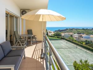 Apartment Elena 2 mit Blick auf das Wasser by Interhome