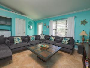 Holiday Home Familienhaus am Wasser- freier Steg und Golfzugang by Interhome