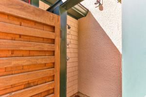 Lady Windermeres Manor