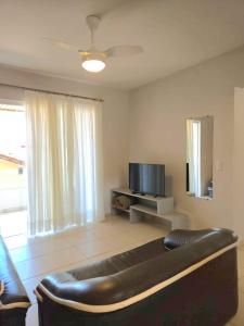 Residencial Atobá - A 240m da praia e mercado, com churrasqueira a carvão