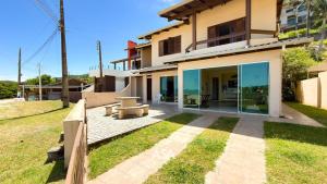 ASA | Casa Pé na Areia Zimbros | Bombinhas | 4QT