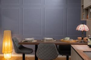 Costanza Home, Moderno ed Elegante nel Cuore della Città di Milano, Nuova Metro Blu, comodo per Duomo, San Siro e Rho Fiera Milano