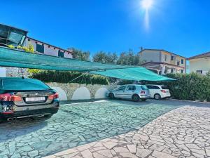 Apartment Ferienapartment für sechs Personen by Interhome