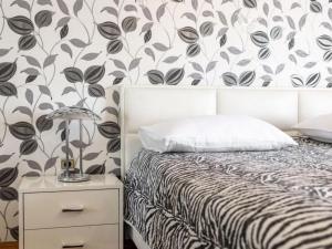 Apartment Coastal Comfort Apartment Teilen Speichern by Interhome