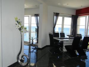 Apartment Villa Perla Superior Wohnung für 5 Personen by Interhome