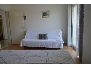 Apartment Geräumige Wohnung mit Meerblick by Interhome