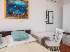 Holiday Home Mirabilis - Privates Strandhaus by Interhome