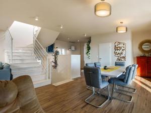 Holiday Home Villa Anadea mit Whirlpool by Interhome