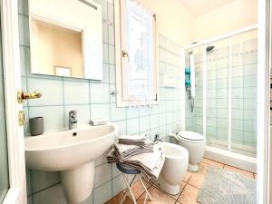 Apartment Villa in der Stadt-Privatparkplatz-Garten-6Gäste by Interhome