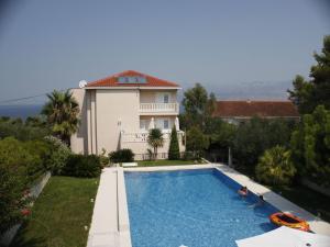 Apartment in der ersten Etage mit Meerblick by Interhome