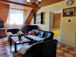 Apartment Große Ferienwohnung für 6 Personen by Interhome