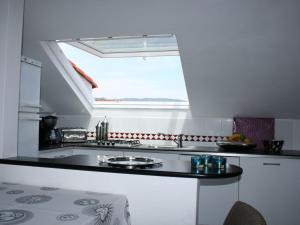 Apartment Wohnung 100 Meter vom Meer entfernt by Interhome