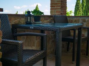 Apartment Drei-Zimmer-Wohnungen Borgo Collelungo- erster Stock by Interhome