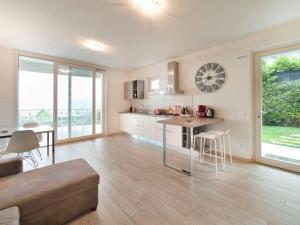 Apartment Flacher Sonnenuntergang by Interhome