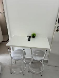 Studio em frente ao Hospital das Clinicas ZJ96