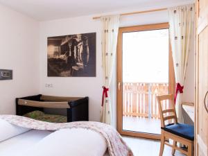 Apartment Zirbe by Interhome