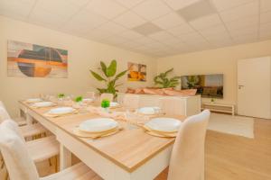 Bis 10 Personen - 106 qm Design-Apartment, Top Lage