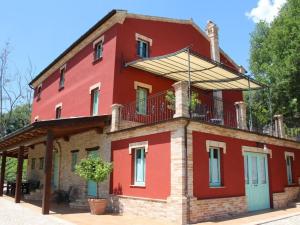 Holiday Home Casa Sacciofa in Monte Rinaldo by Interhome