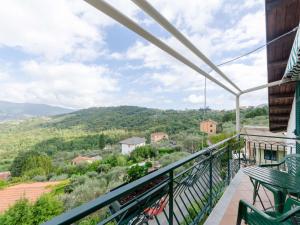 Apartment Ca du Pescou Charmantes Dachgeschoss in San Massimo by Interhome