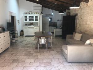 Apartment Wohnung mit Gartenblick by Interhome