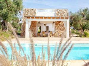 Holiday Home Villa Ligola by Interhome